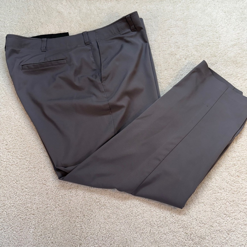 PGA Tour Mens Charcoal Gray‎ Golf Performance Pants 42x30 Reg Fit Straight Leg